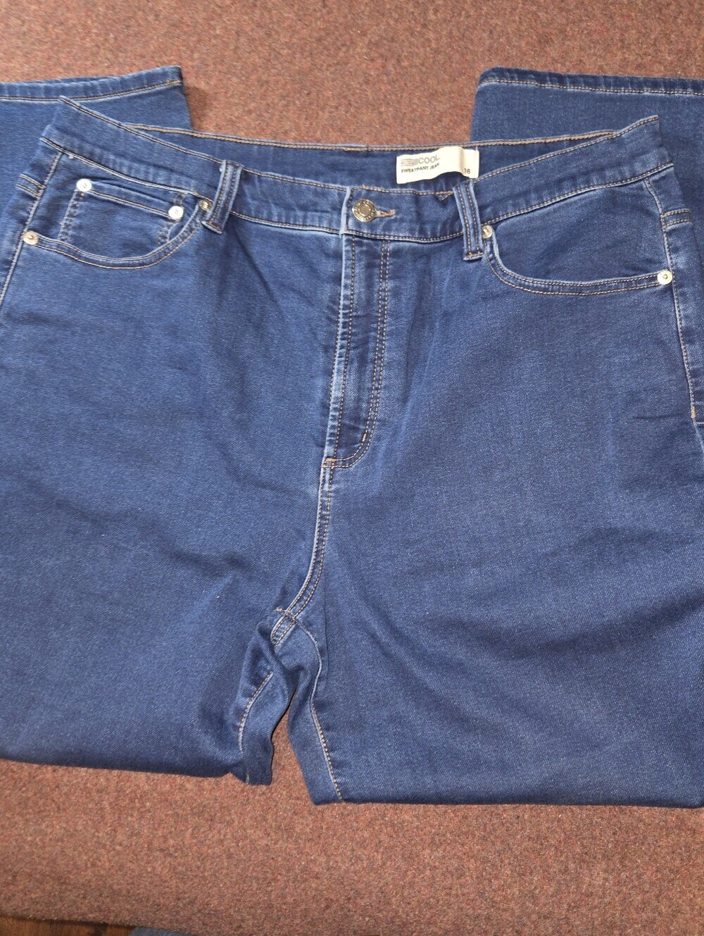 32 Degrees Cool Sweatpant Jean Size 16 Strethcy (1in Give)